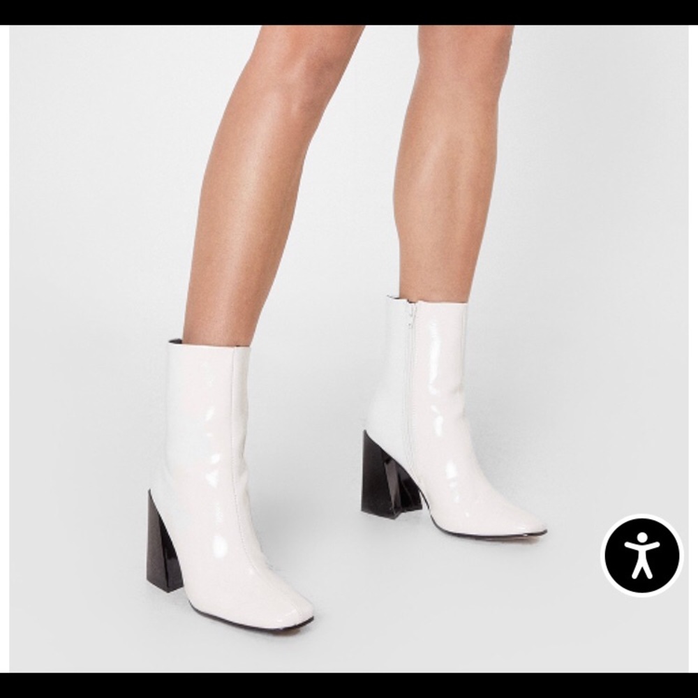 Nasty Gal White Boots Sz 6/6.5 Faux Patent leather